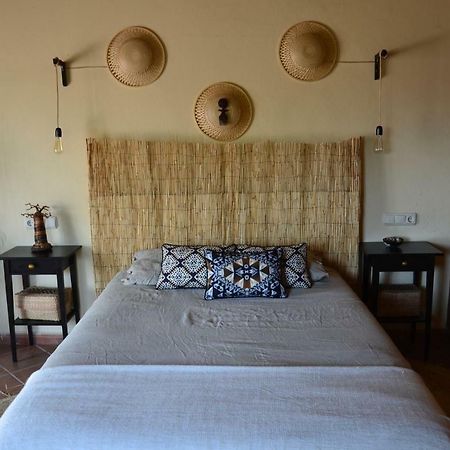 The African House Bed and Breakfast Tolox Eksteriør billede